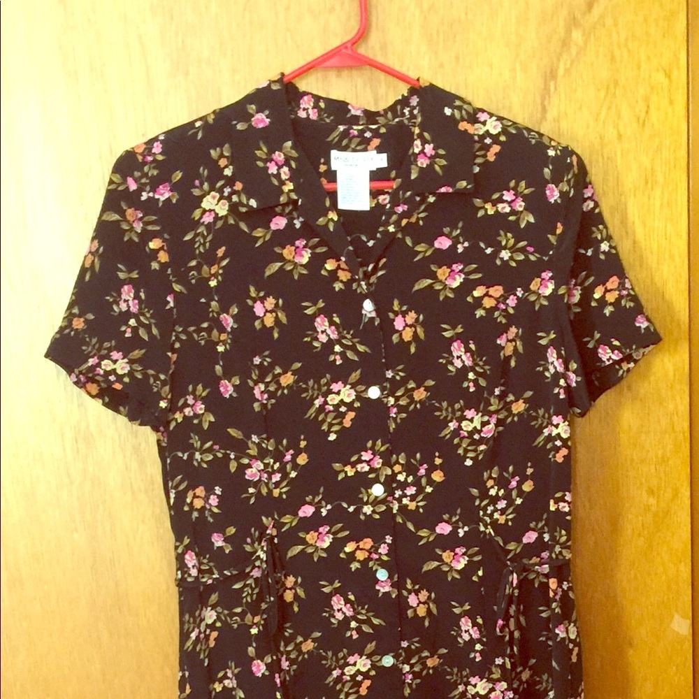 Ladies dresss